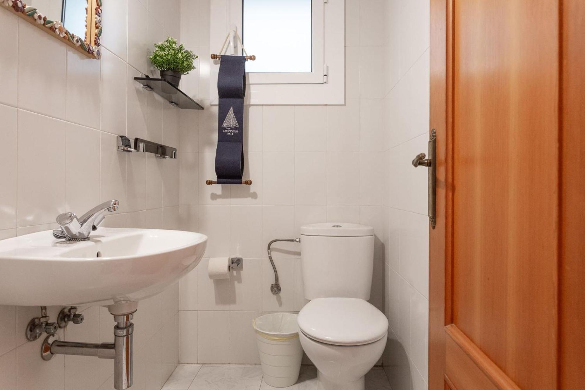 Apartamento El Capitan L' Escala Екстериор снимка