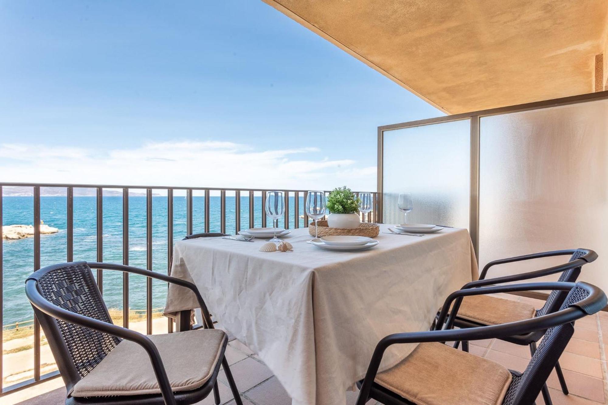 Apartamento El Capitan L' Escala Екстериор снимка